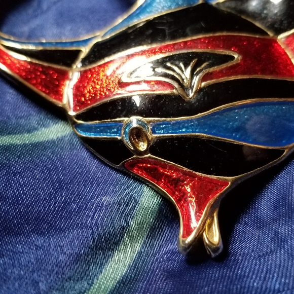Relisted -Angel fish enamel brooch pin red blue black gold - Picture 4 of 8